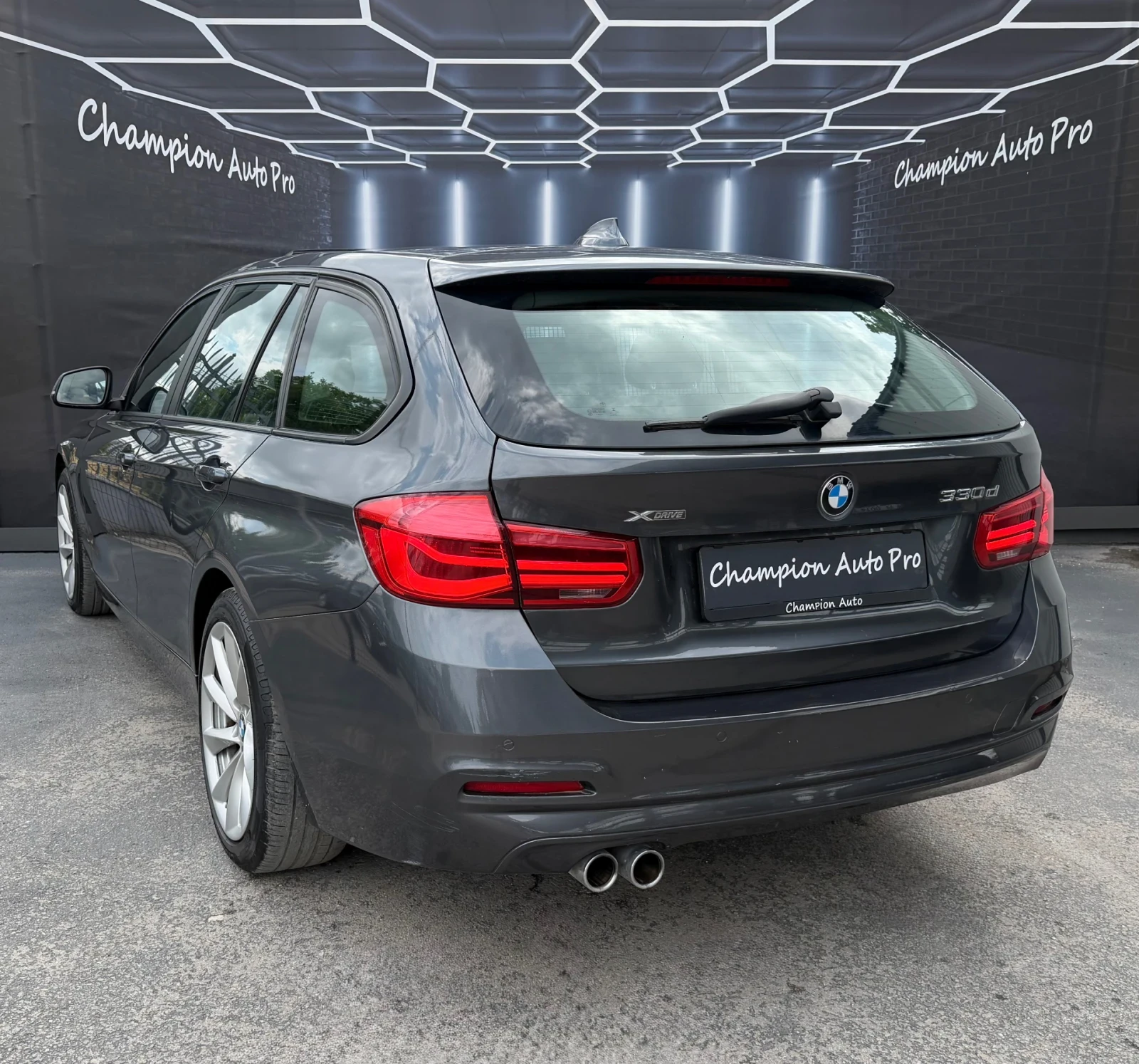 BMW 330 Xdrive , снимка 4 - Автомобили и джипове - 54932885