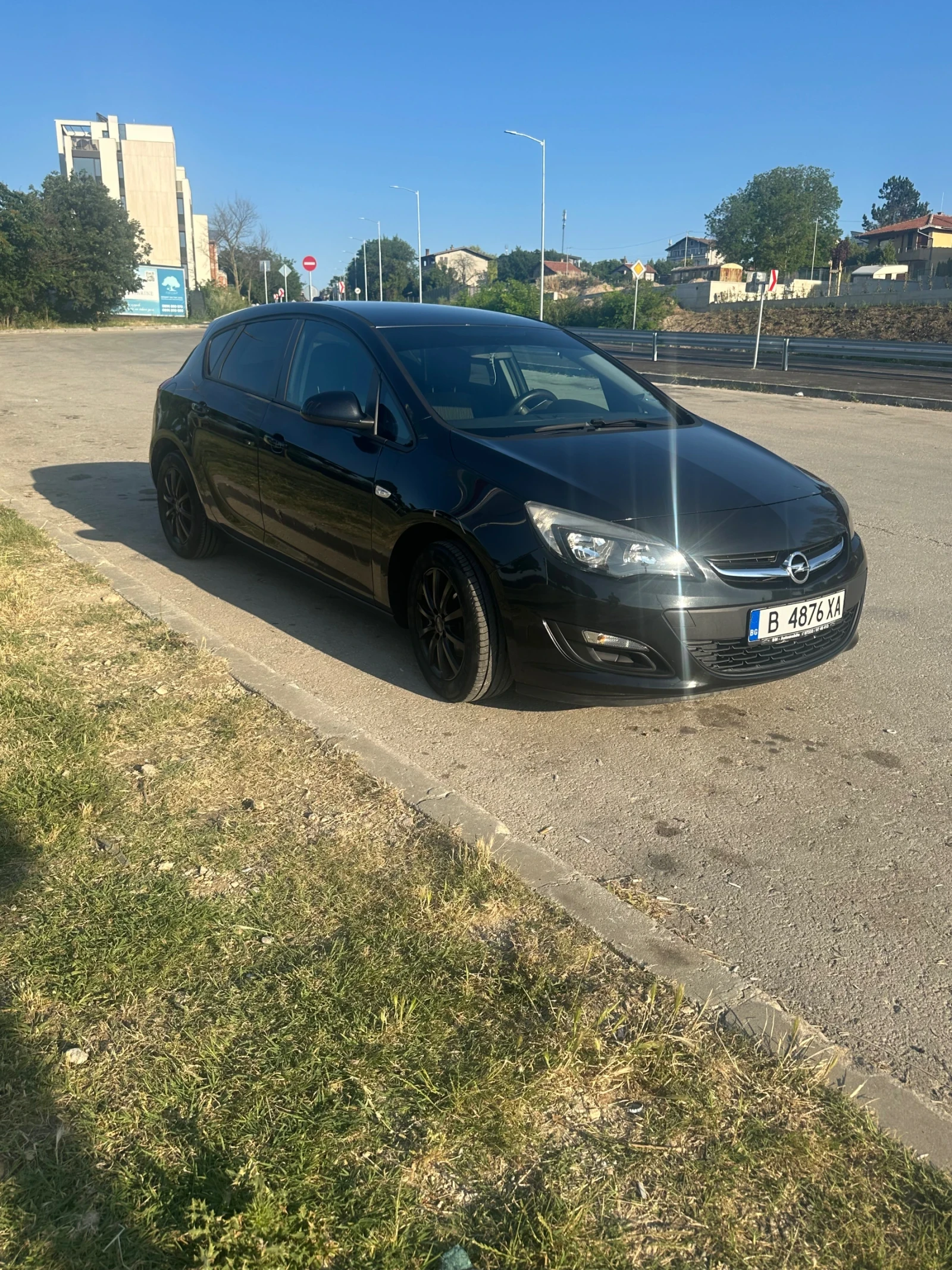 Opel Astra 1.4 Бензин/Газ + NAVI, снимка 8 - Автомобили и джипове - 55064014