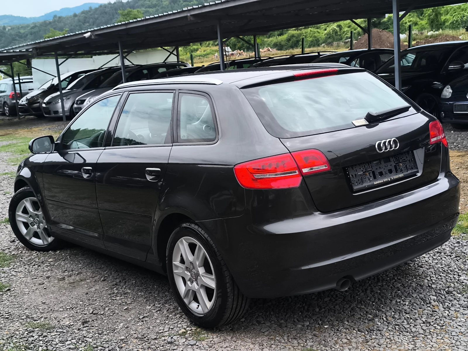 Audi A3 FACE LIFT-1.6TDI-90кс-НАВИГАЦИЯ-КЛИМАТРОНИК-EURO 5, снимка 6 - Автомобили и джипове - 55143904