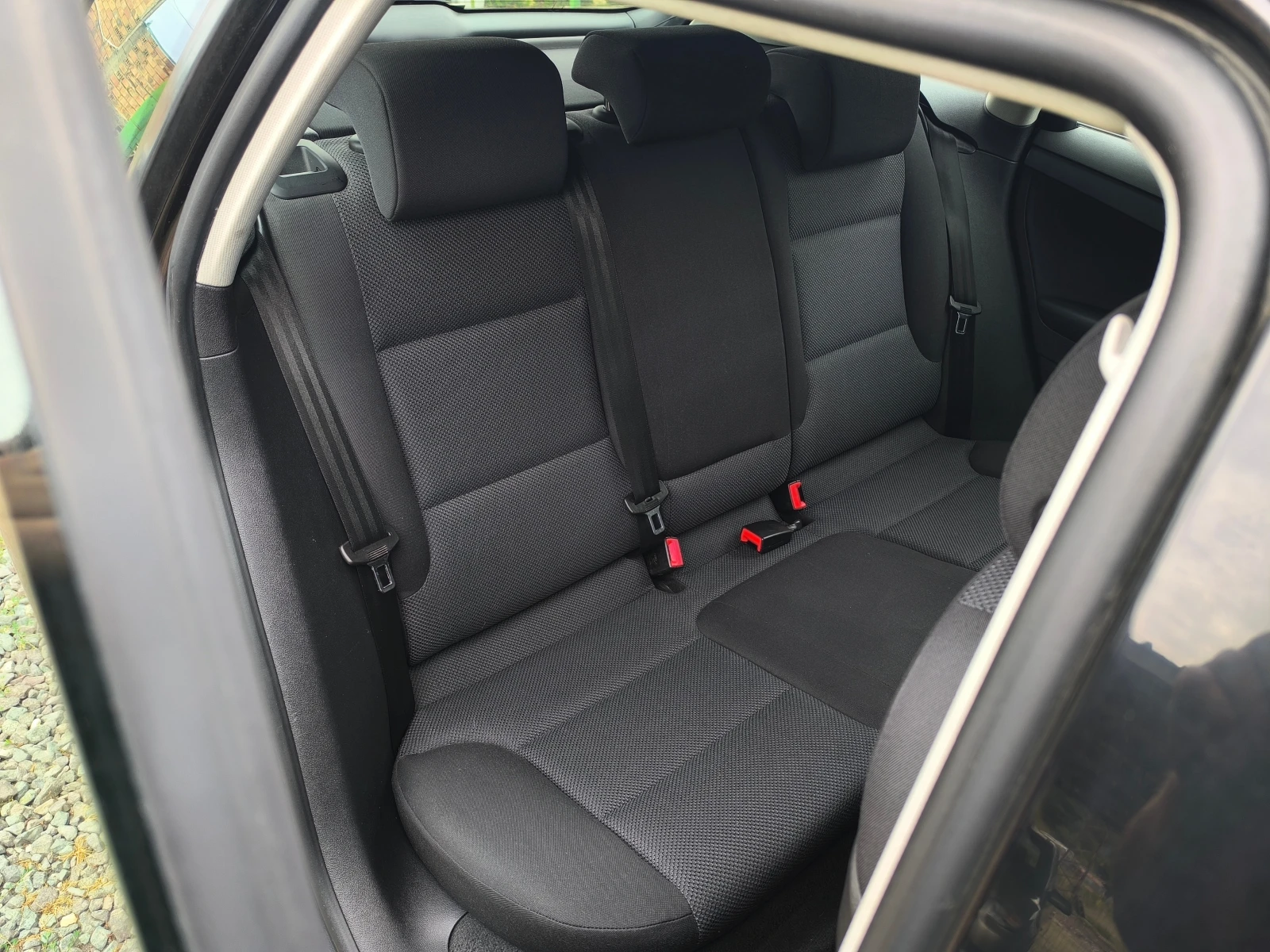 Audi A3 FACE LIFT-1.6TDI-90кс-НАВИГАЦИЯ-КЛИМАТРОНИК-EURO 5, снимка 12 - Автомобили и джипове - 55143904