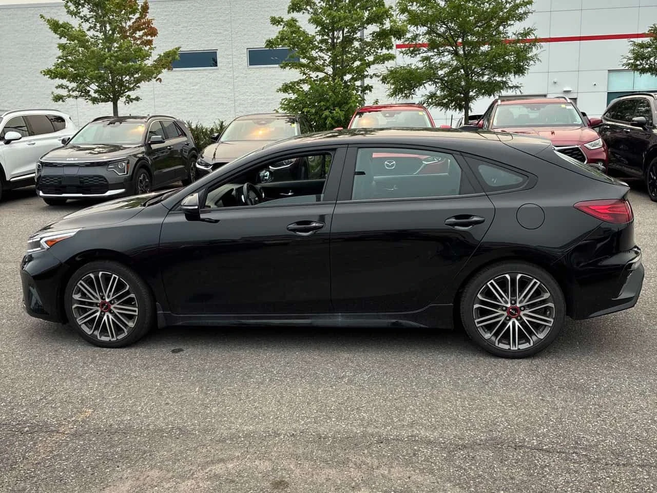 Kia Forte * GT * CARFAX * БЕЗ ПЪРВОНАЧАЛНА ВНОСКА, снимка 2 - Автомобили и джипове - 55408411