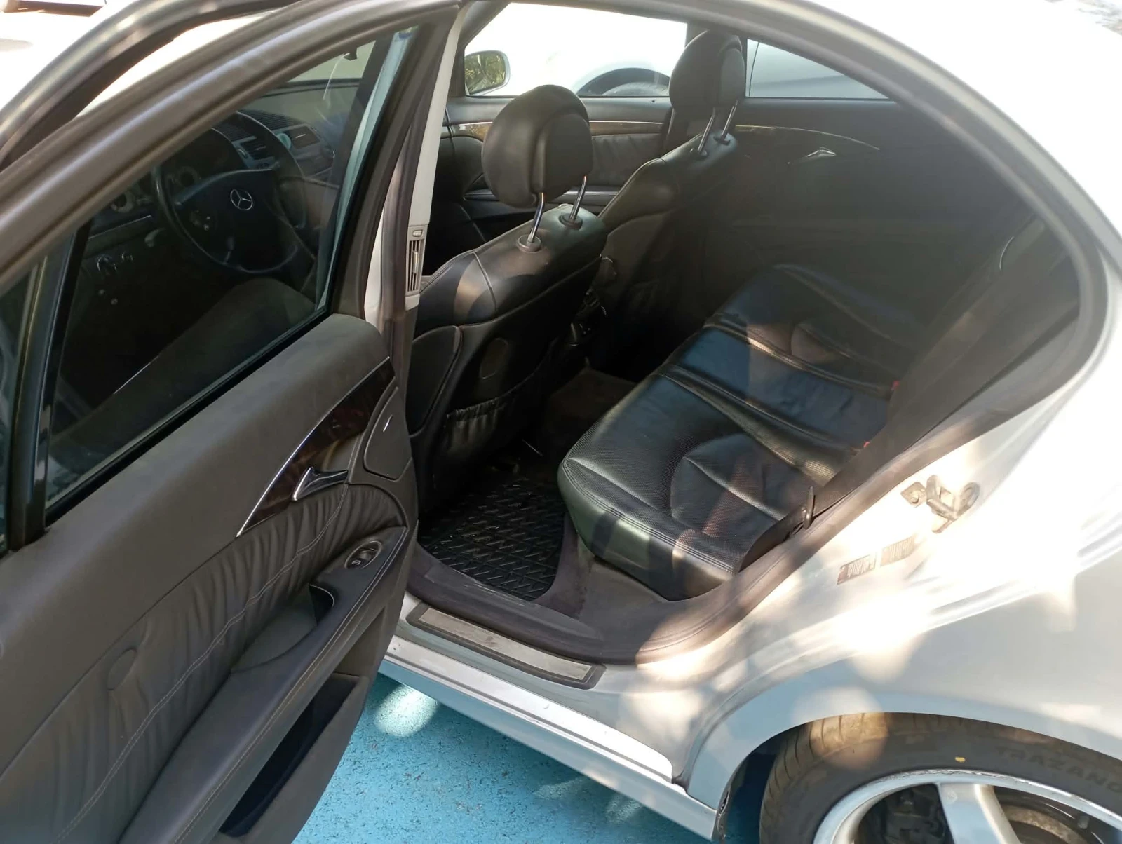 Mercedes-Benz E 500 E500, снимка 15 - Автомобили и джипове - 56204644