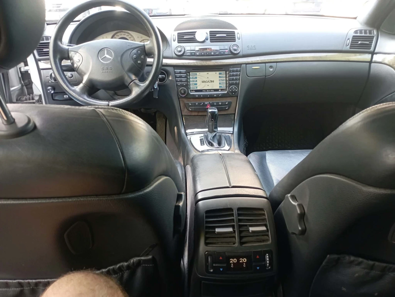 Mercedes-Benz E 500 E500, снимка 11 - Автомобили и джипове - 56204644