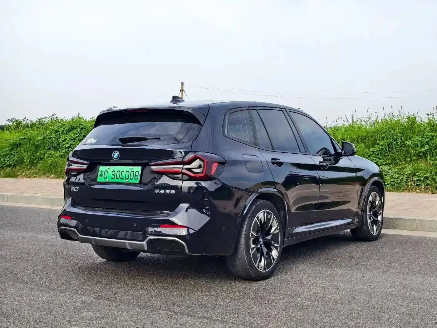 BMW iX3, снимка 4 - Автомобили и джипове - 56711782
