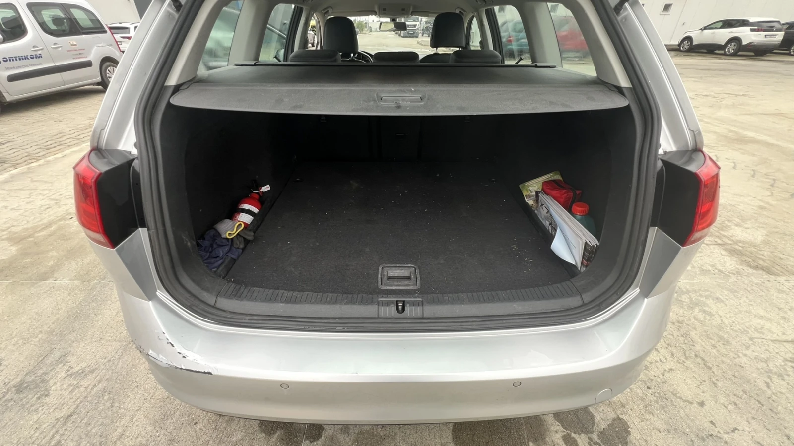 VW Golf 2.0 Diesel, снимка 17 - Автомобили и джипове - 56736661