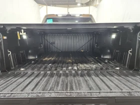 Toyota Tundra * PLATINUM HYBRID CREW CAB SHORT BED * CARFAX * БЕ - 104000 лв. / 53174.36 € - 80629121 17