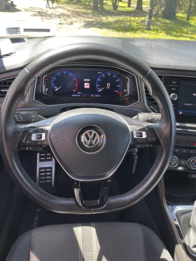 VW T-Roc 1.5 TSI - 66000 км - 17500 € / 34227.03 лв. - 52332345 12