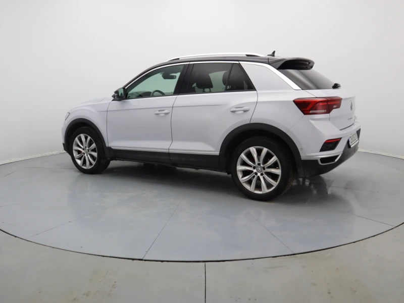 VW T-Roc 1.0 TSI 4MOTION, снимка 8 - Автомобили и джипове - 47447105