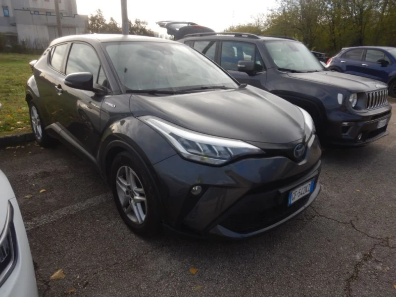 Toyota C-HR 1.8/ 2021/153000км/Със забележки!, снимка 2 - Автомобили и джипове - 47974708