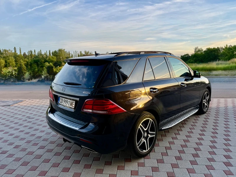 Mercedes-Benz GLE 550 AMG* Keyless* Camera* Massage* 360* H&K, снимка 6 - Автомобили и джипове - 50408679