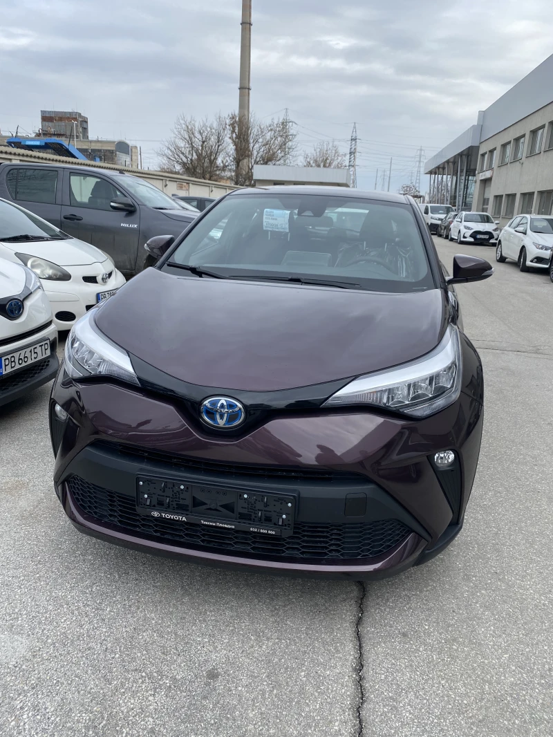 Toyota C-HR 1.8 HYB E-CVT, снимка 16 - Автомобили и джипове - 52710035
