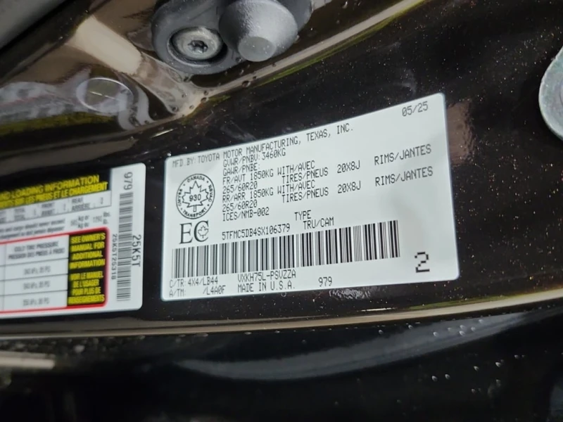 Toyota Tundra * PLATINUM HYBRID CREW CAB SHORT BED * CARFAX * БЕ, снимка 16 - Автомобили и джипове - 52929569