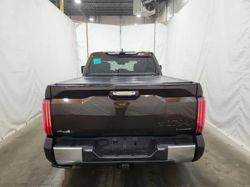 Toyota Tundra * PLATINUM HYBRID CREW CAB SHORT BED * CARFAX * БЕ, снимка 7 - Автомобили и джипове - 52929569