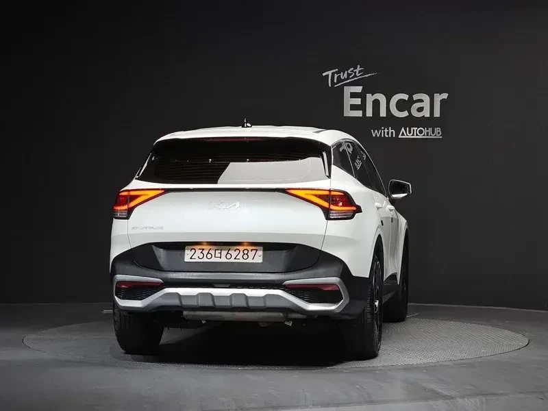 Kia Sportage 5Th Generation Gasoline 1.6 Turbo 2Wd Trendy, снимка 13 - Автомобили и джипове - 55146131