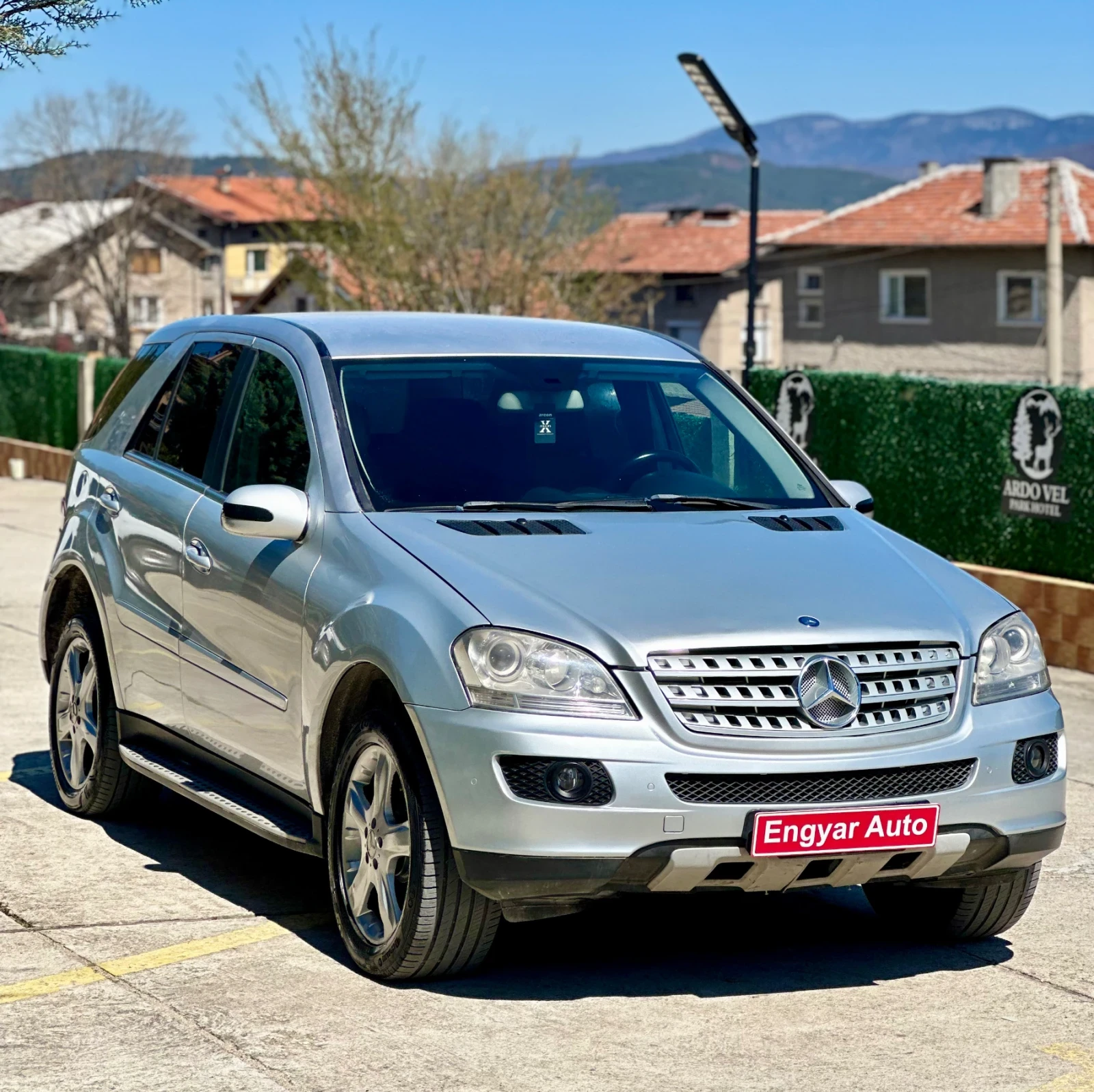 Mercedes-Benz ML 320 4 MATIC - изображение 3
