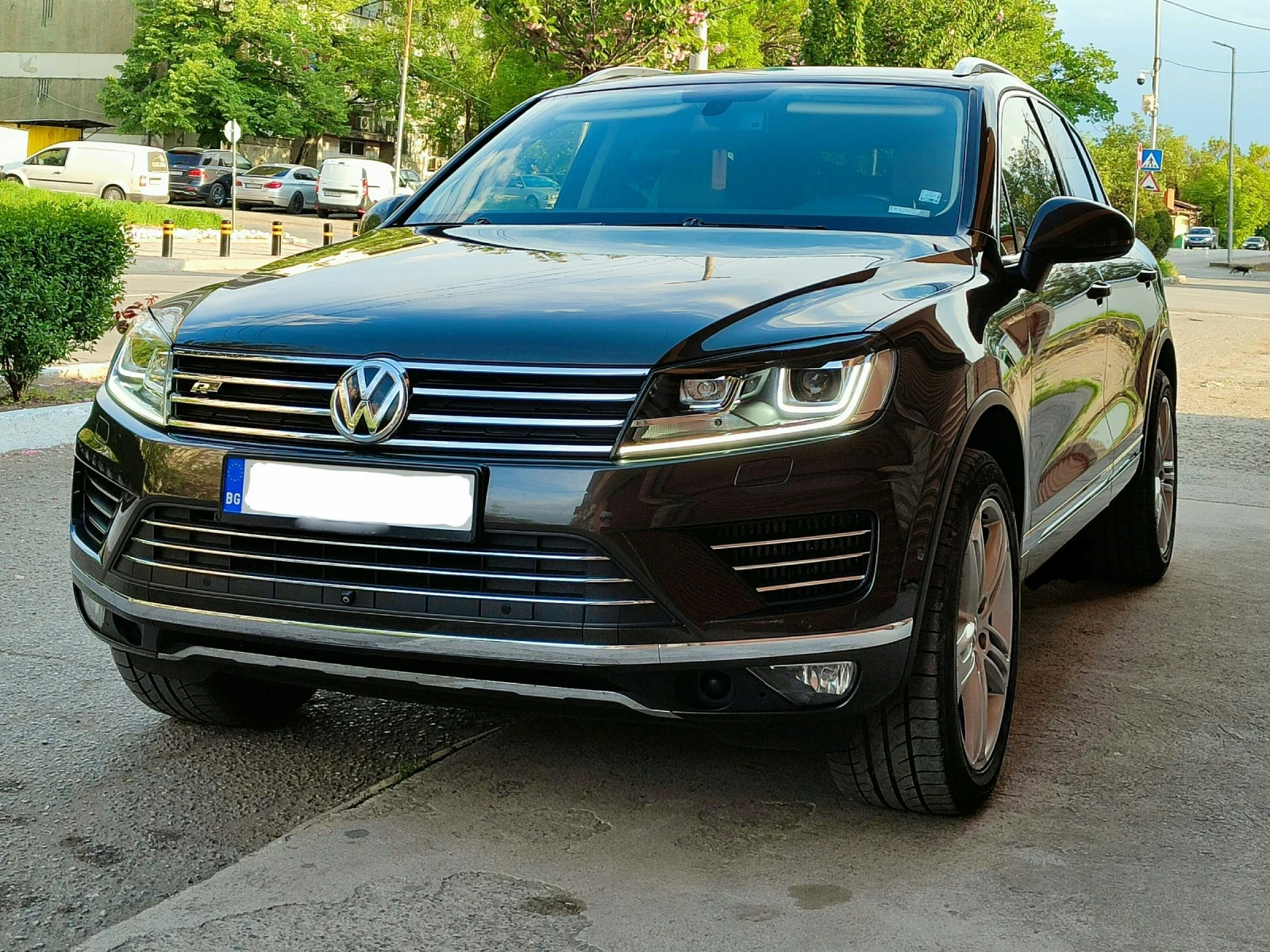 VW Touareg Face lift 3.0d     262hp  R-line  - изображение 7