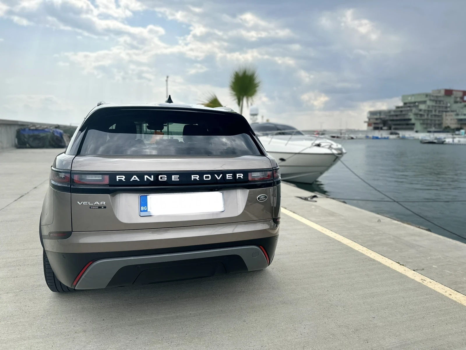 Land Rover Range Rover Velar 3.0 - изображение 2