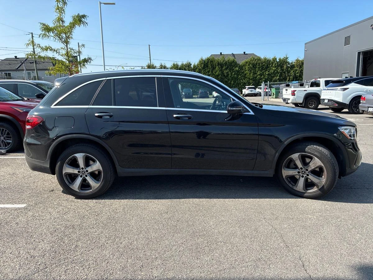 Mercedes-Benz GLC 300 4MATIC* Авто финансиране* Карфакс - изображение 3
