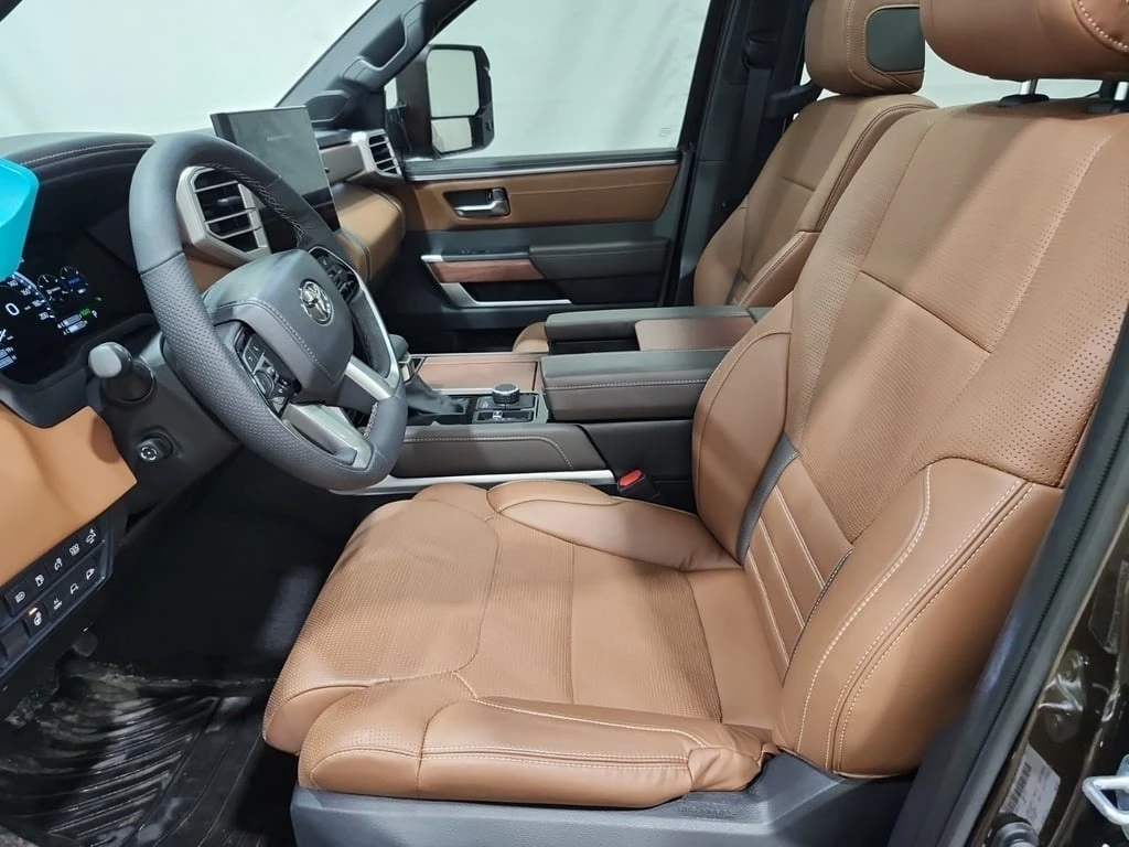 Toyota Tundra * PLATINUM HYBRID CREW CAB SHORT BED * CARFAX * БЕ - изображение 5