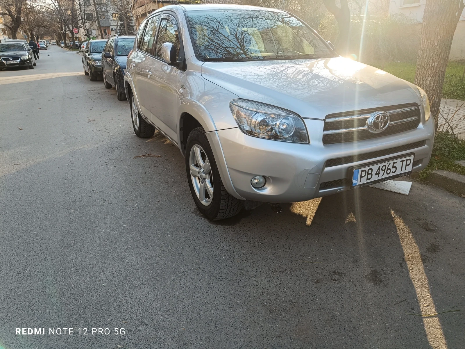 Toyota Rav4, снимка 6 - Автомобили и джипове - 53327722