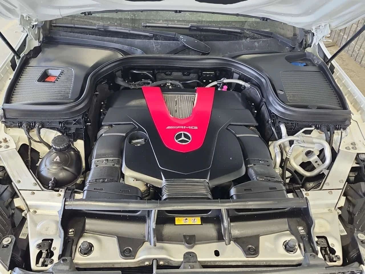 Mercedes-Benz GLC * AMG 43 * ПОДГРЕВИ * 360 * ПАНОРАМА, снимка 17 - Автомобили и джипове - 53715708