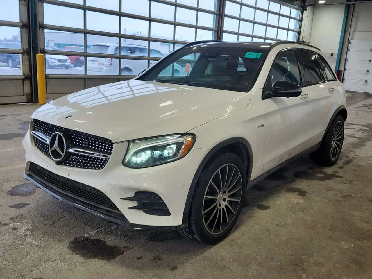 Mercedes-Benz GLC * AMG 43 * ПОДГРЕВИ * 360 * ПАНОРАМА