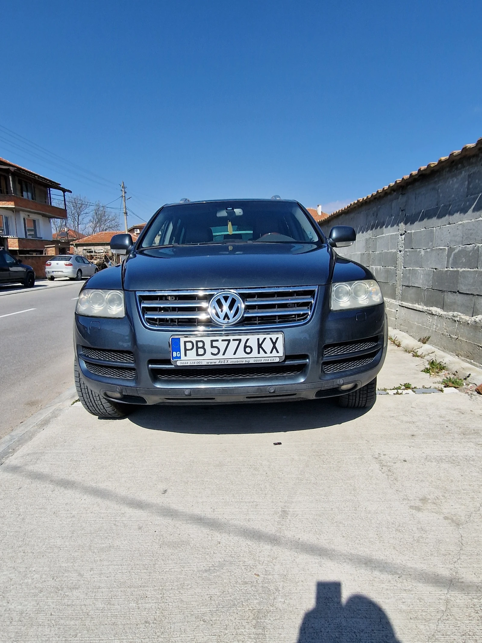 VW Touareg, снимка 2 - Автомобили и джипове - 53851089