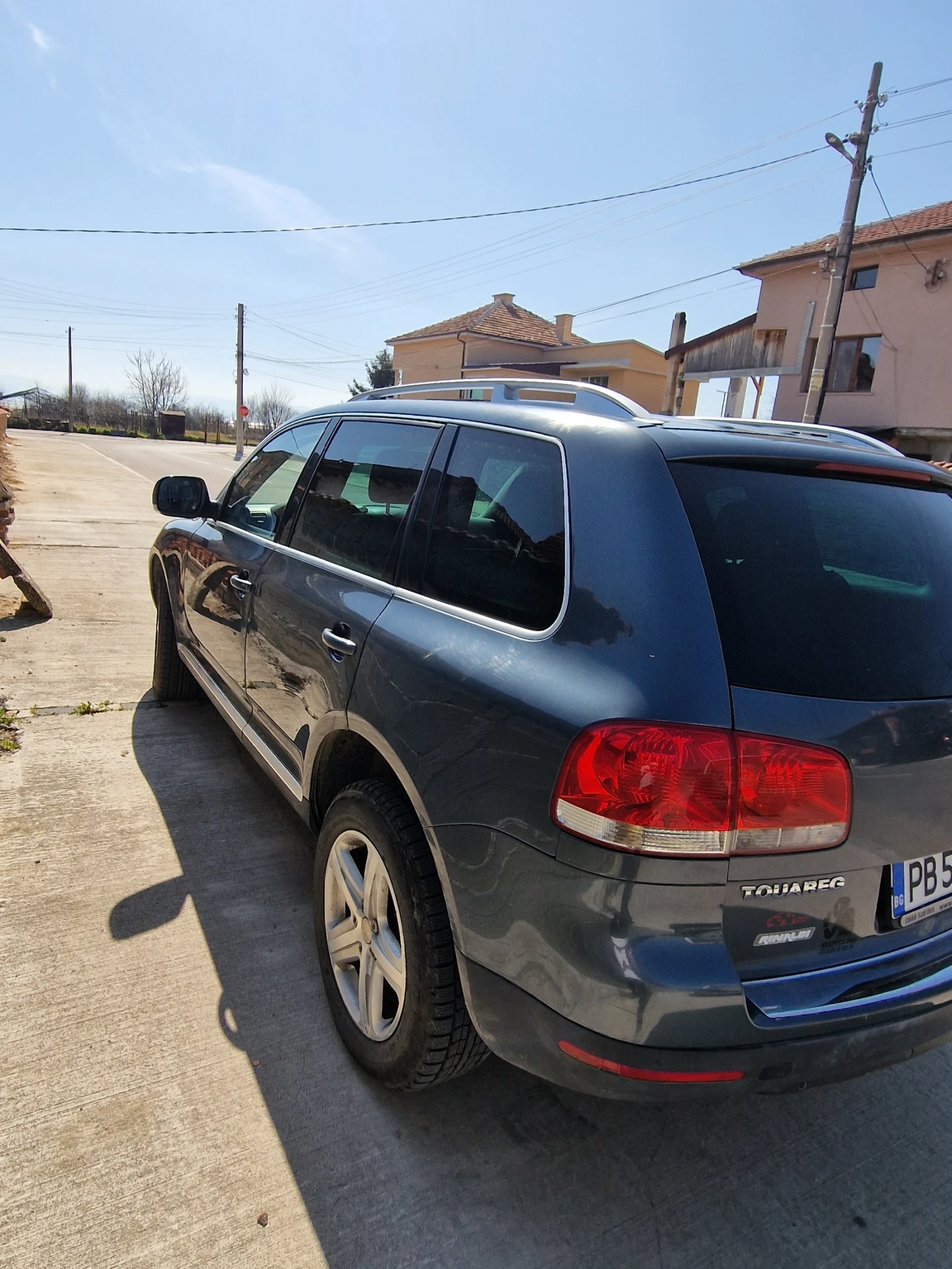 VW Touareg, снимка 3 - Автомобили и джипове - 53851089