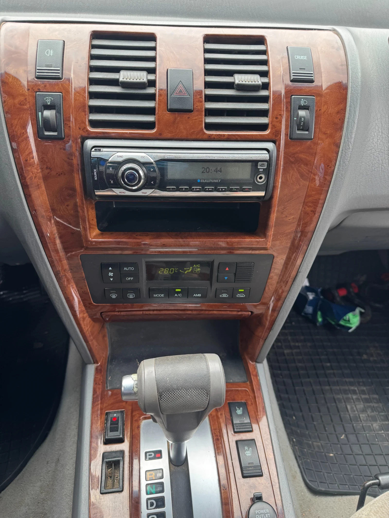 Hyundai Terracan 2.9 -163 , снимка 11 - Автомобили и джипове - 54087969