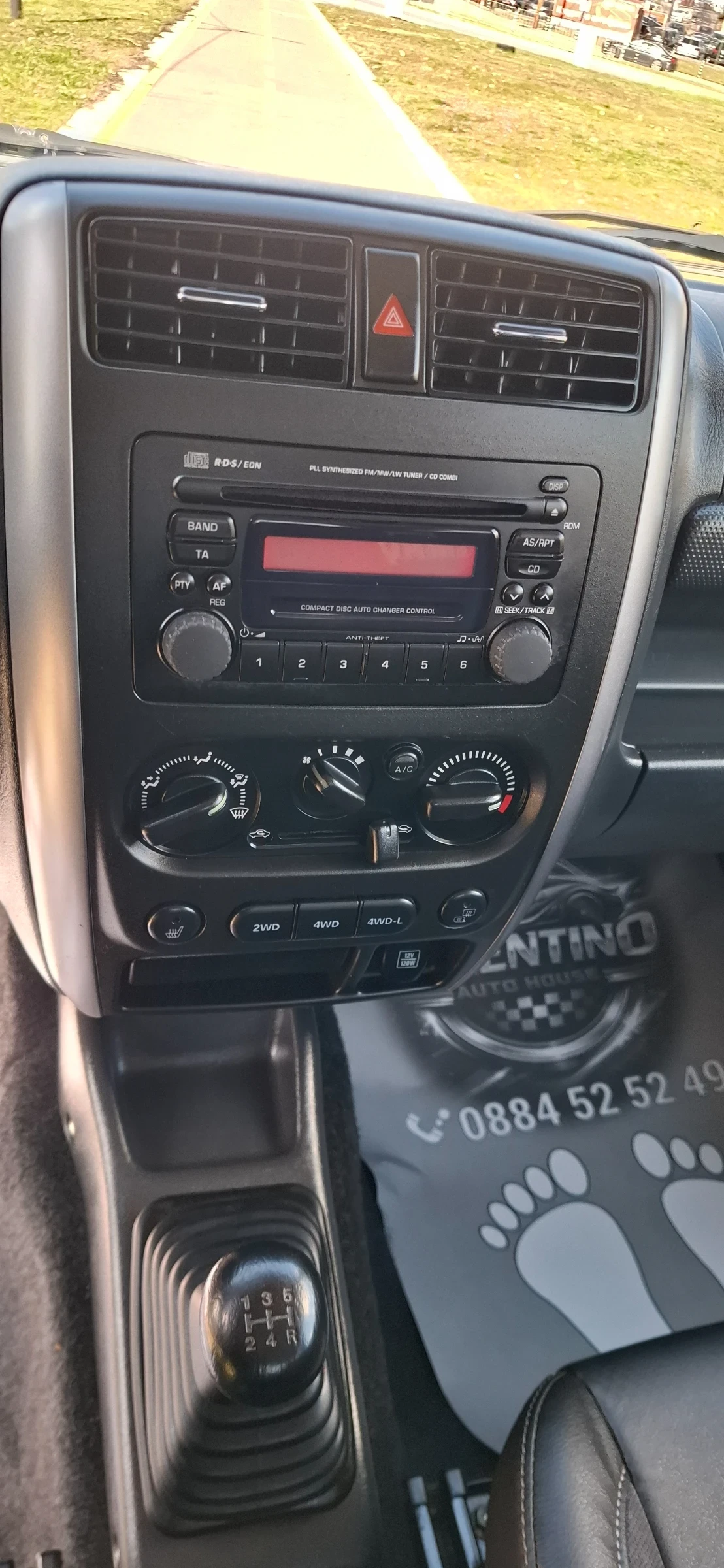 Suzuki Jimny 1.3  4х4 Кожен Салон 151000км , снимка 17 - Автомобили и джипове - 54155778