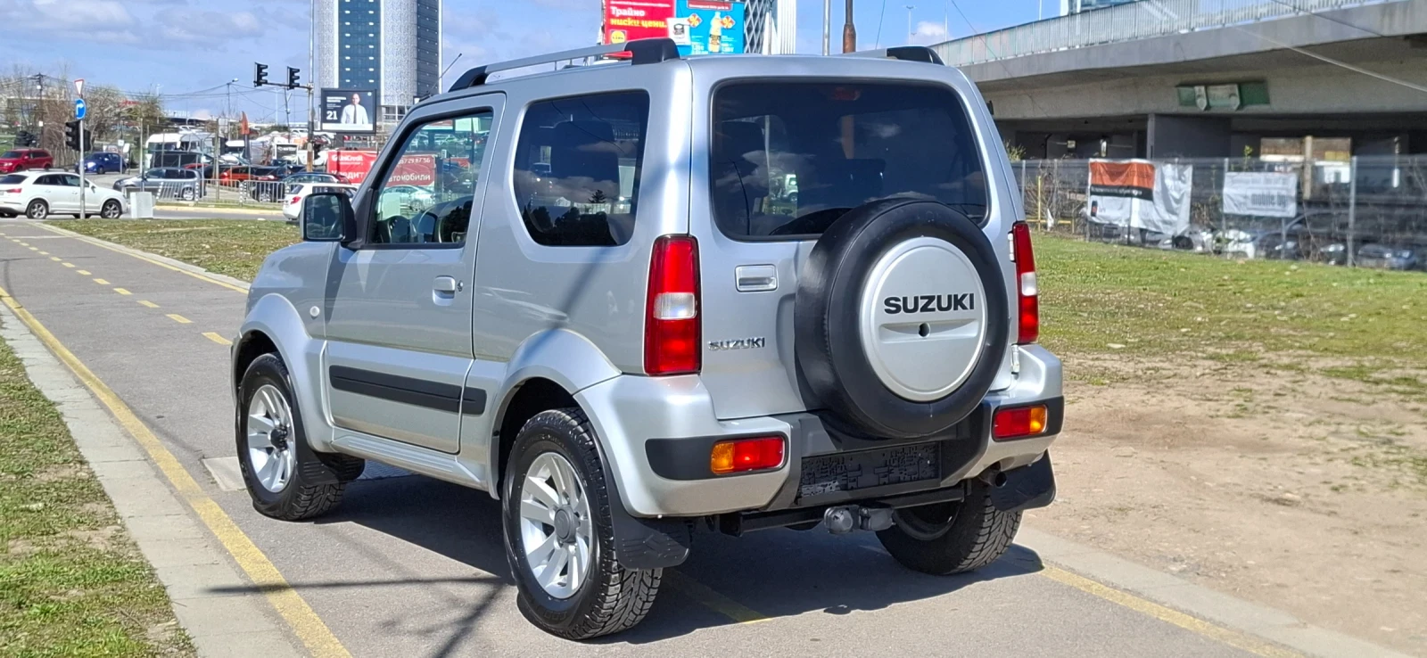 Suzuki Jimny 1.3  4х4 Кожен Салон 151000км , снимка 5 - Автомобили и джипове - 54155778