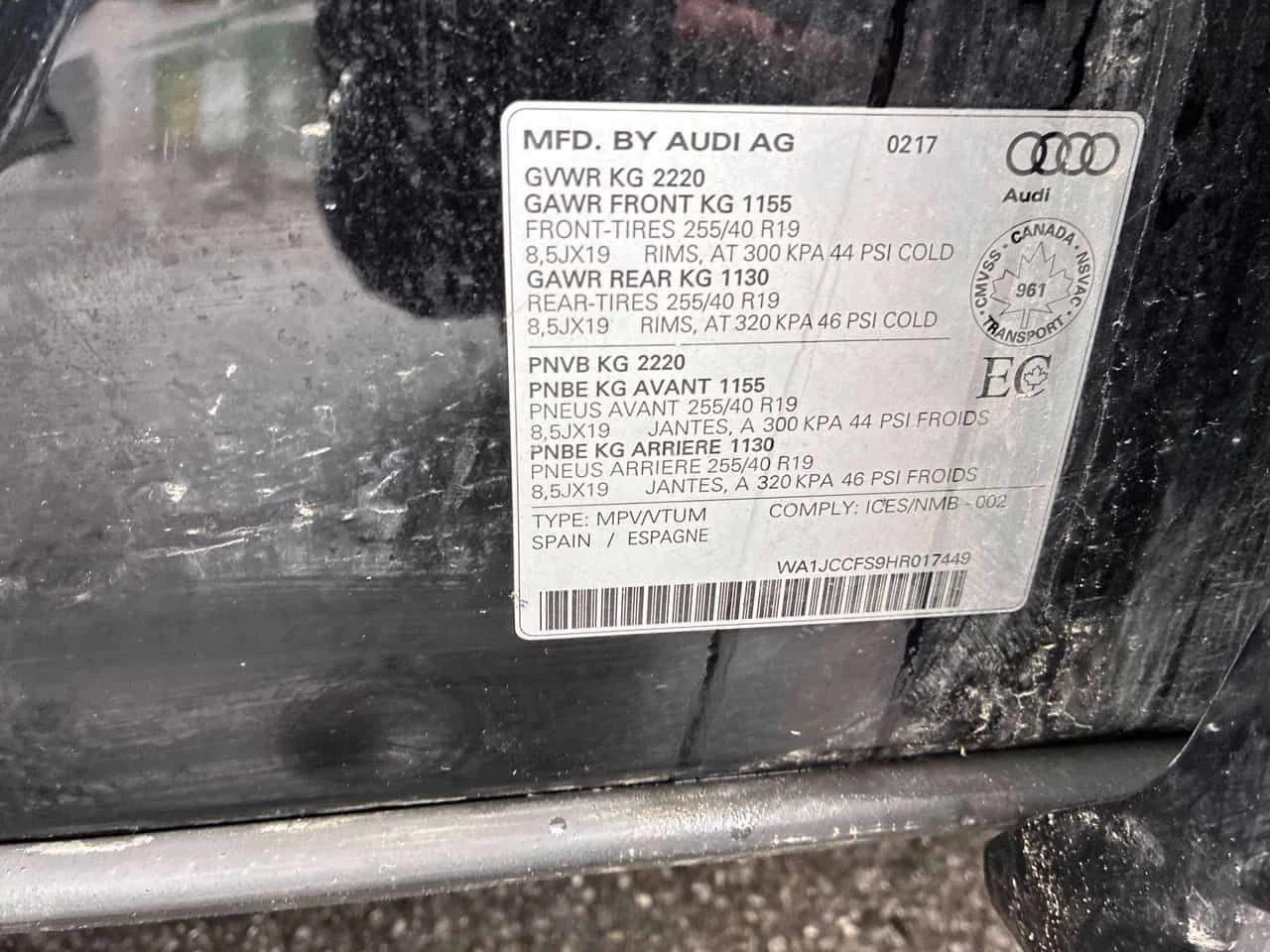 Audi Q3 * Progressiv * CARFAX * ЦЕНА ДО БГ, снимка 12 - Автомобили и джипове - 54205150