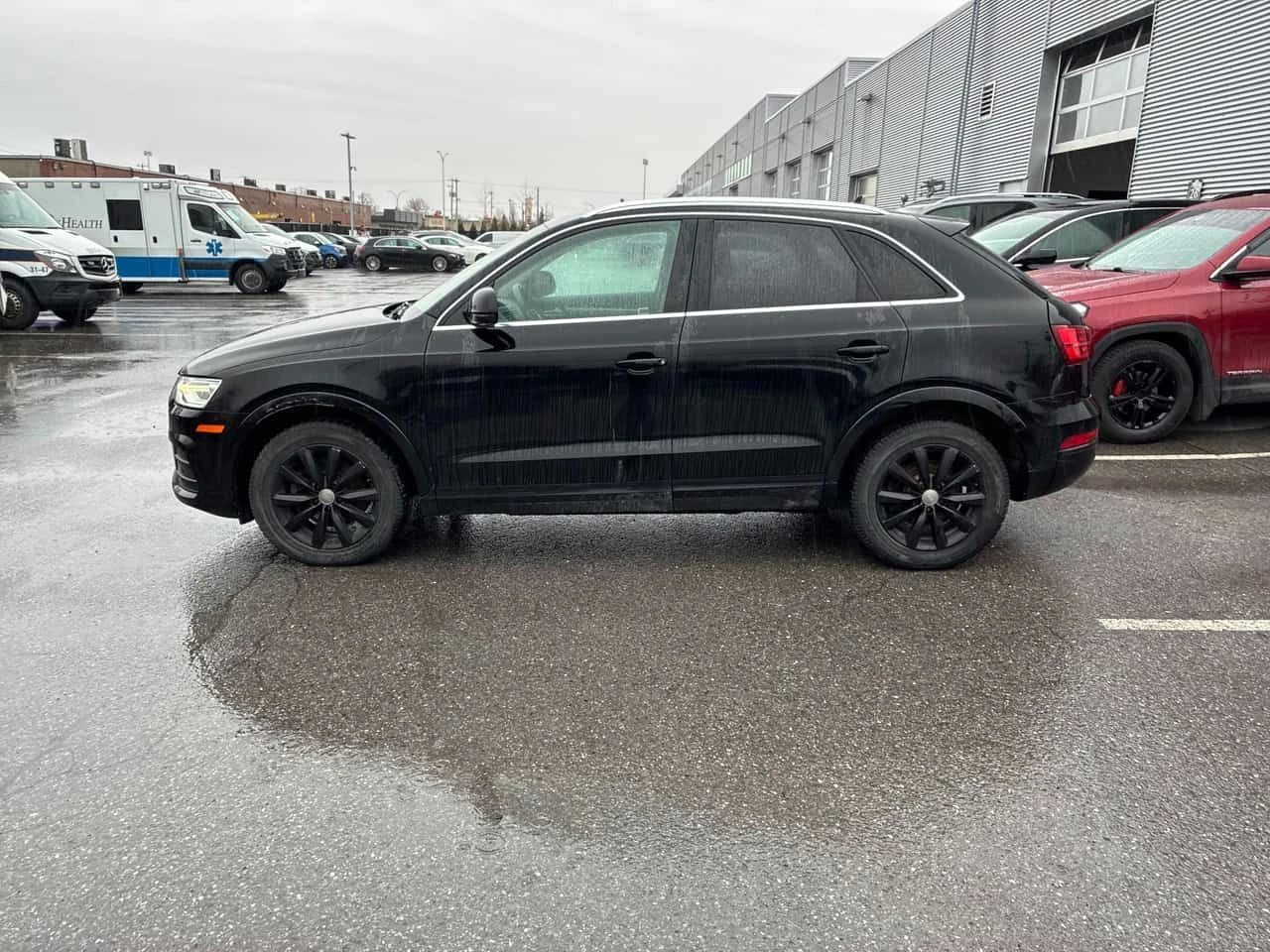 Audi Q3 * Progressiv * CARFAX * ЦЕНА ДО БГ, снимка 2 - Автомобили и джипове - 54205150