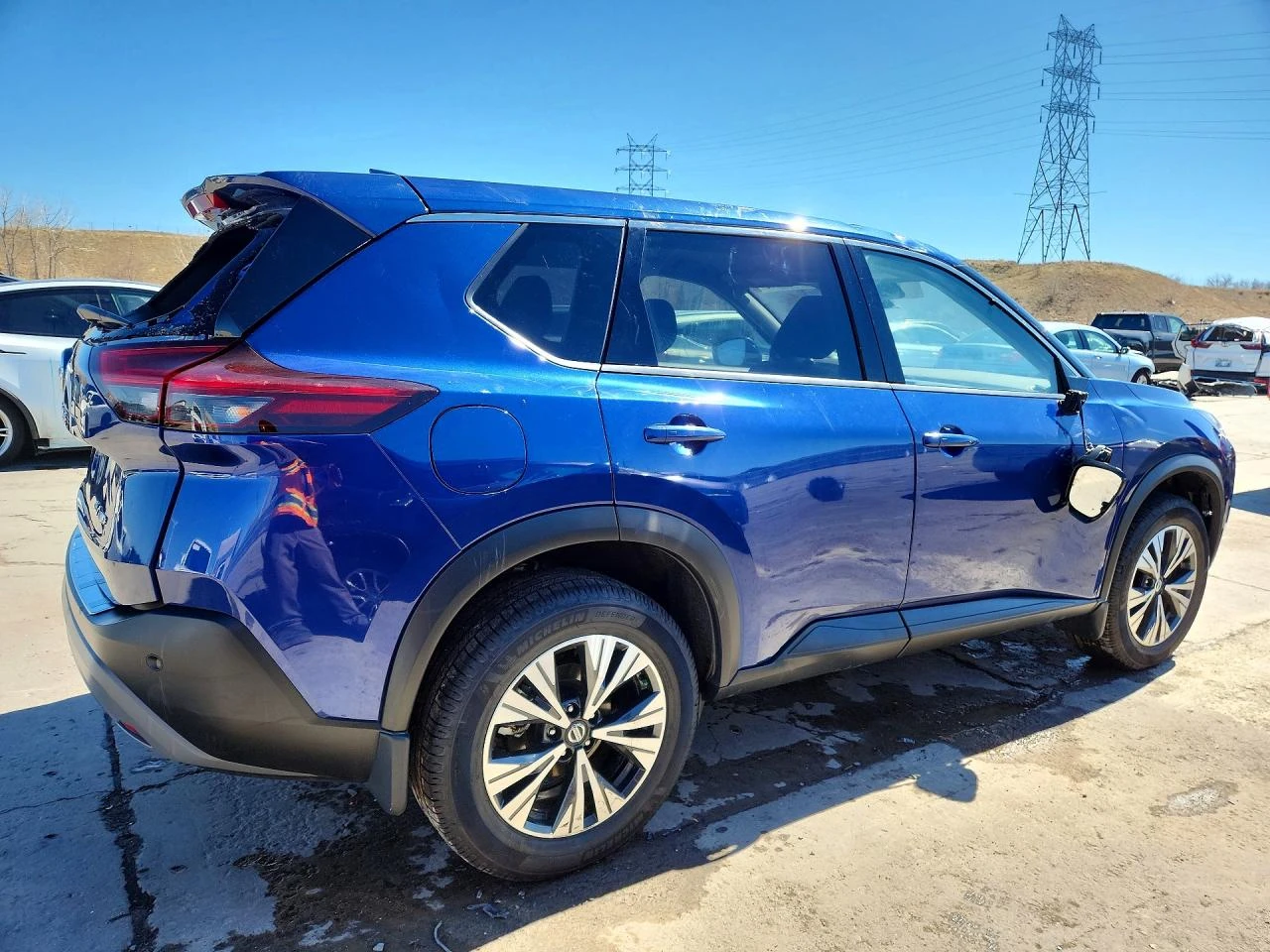 Nissan Rogue 2.5l Sv, снимка 3 - Автомобили и джипове - 54384827