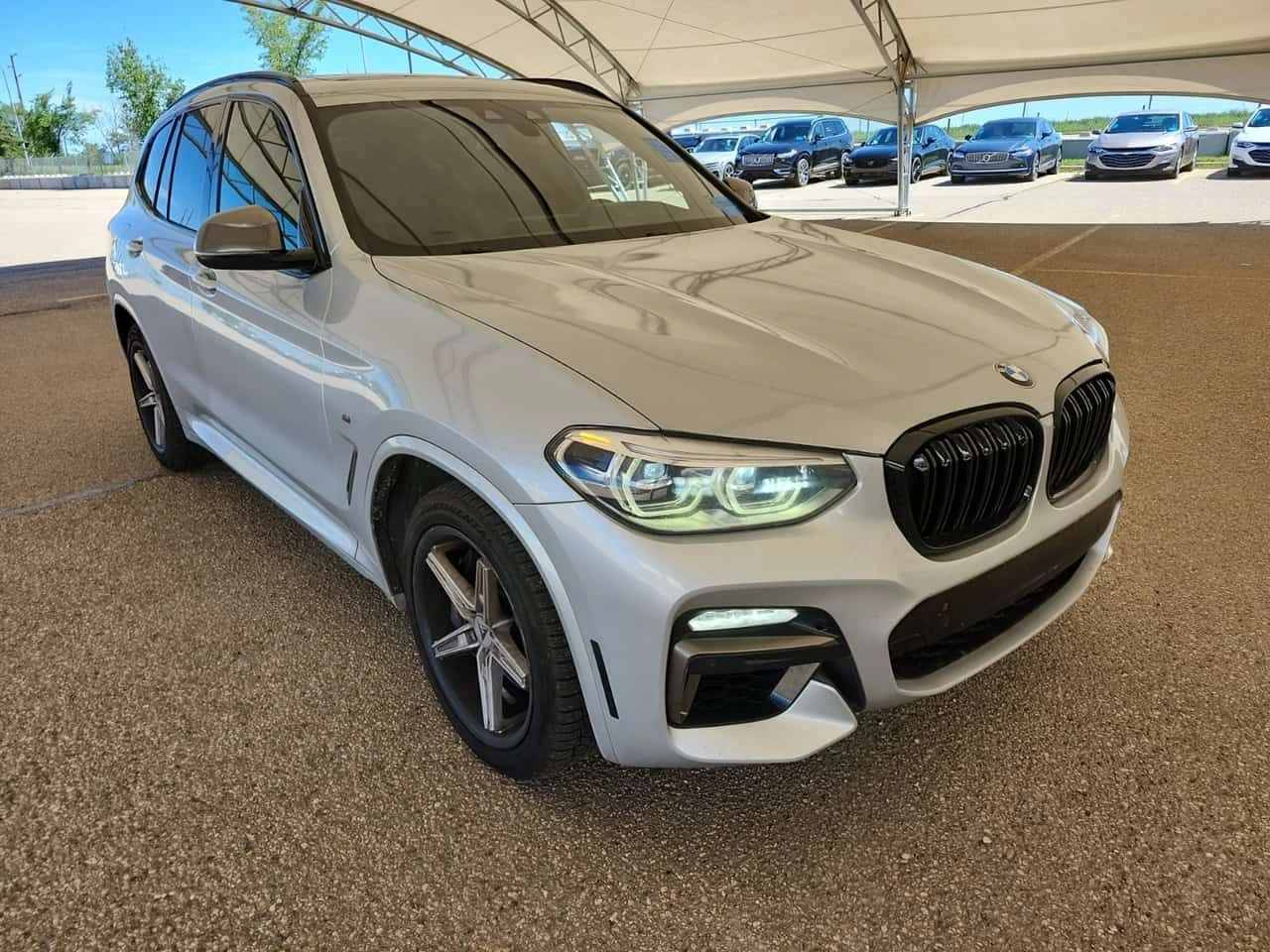 BMW X3 M40I * HARMON/KARDON* DIGITAL* AМБИЕНТНО* ПАНОРАМА, снимка 2 - Автомобили и джипове - 55181319