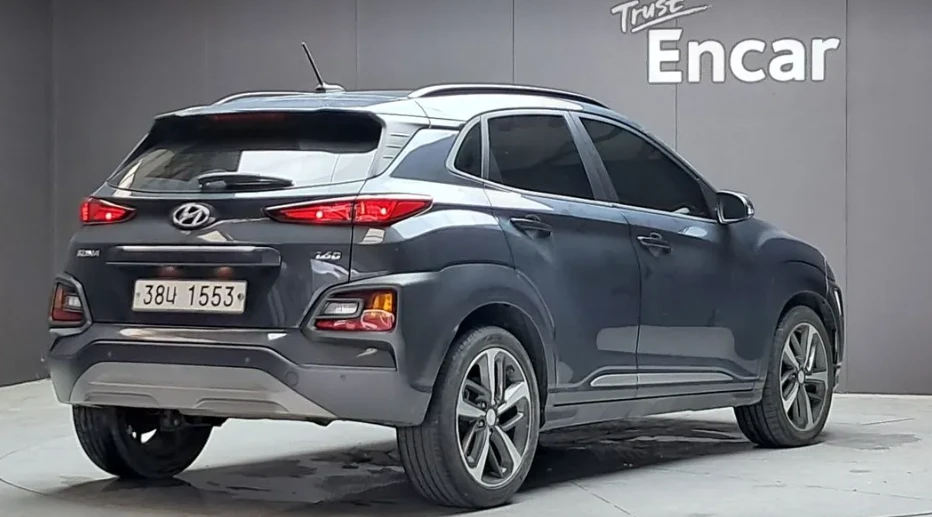 Hyundai Kona * АВТО КРЕДИТ* ЦЕНА ДО БГ * Сервизна история * , снимка 2 - Автомобили и джипове - 55301266
