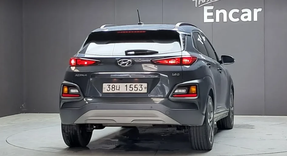 Hyundai Kona * АВТО КРЕДИТ* ЦЕНА ДО БГ * Сервизна история * , снимка 4 - Автомобили и джипове - 55301266