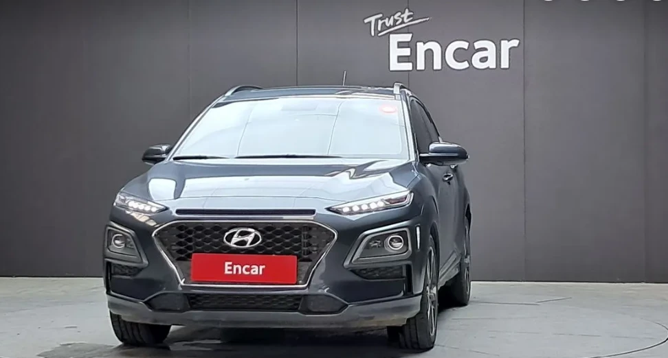 Hyundai Kona * АВТО КРЕДИТ* ЦЕНА ДО БГ * Сервизна история * , снимка 3 - Автомобили и джипове - 55301266