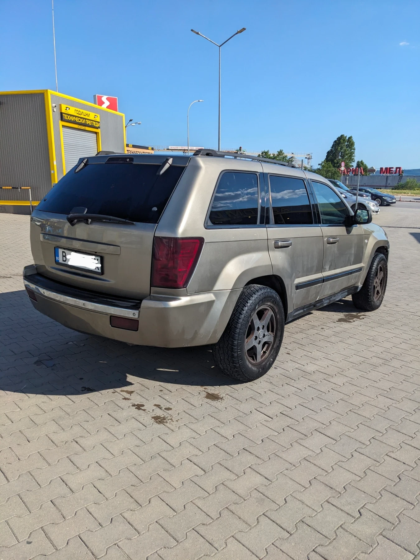 Jeep Grand cherokee, снимка 6 - Автомобили и джипове - 55436812