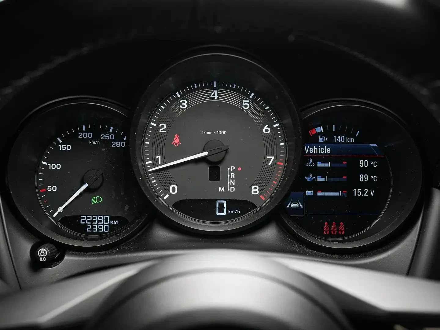 Porsche Macan PREMIUM PLUS LOADED ЦЕНА ДО БЪЛГАРИЯ АВТОКРЕДИТ, снимка 9 - Автомобили и джипове - 55848895