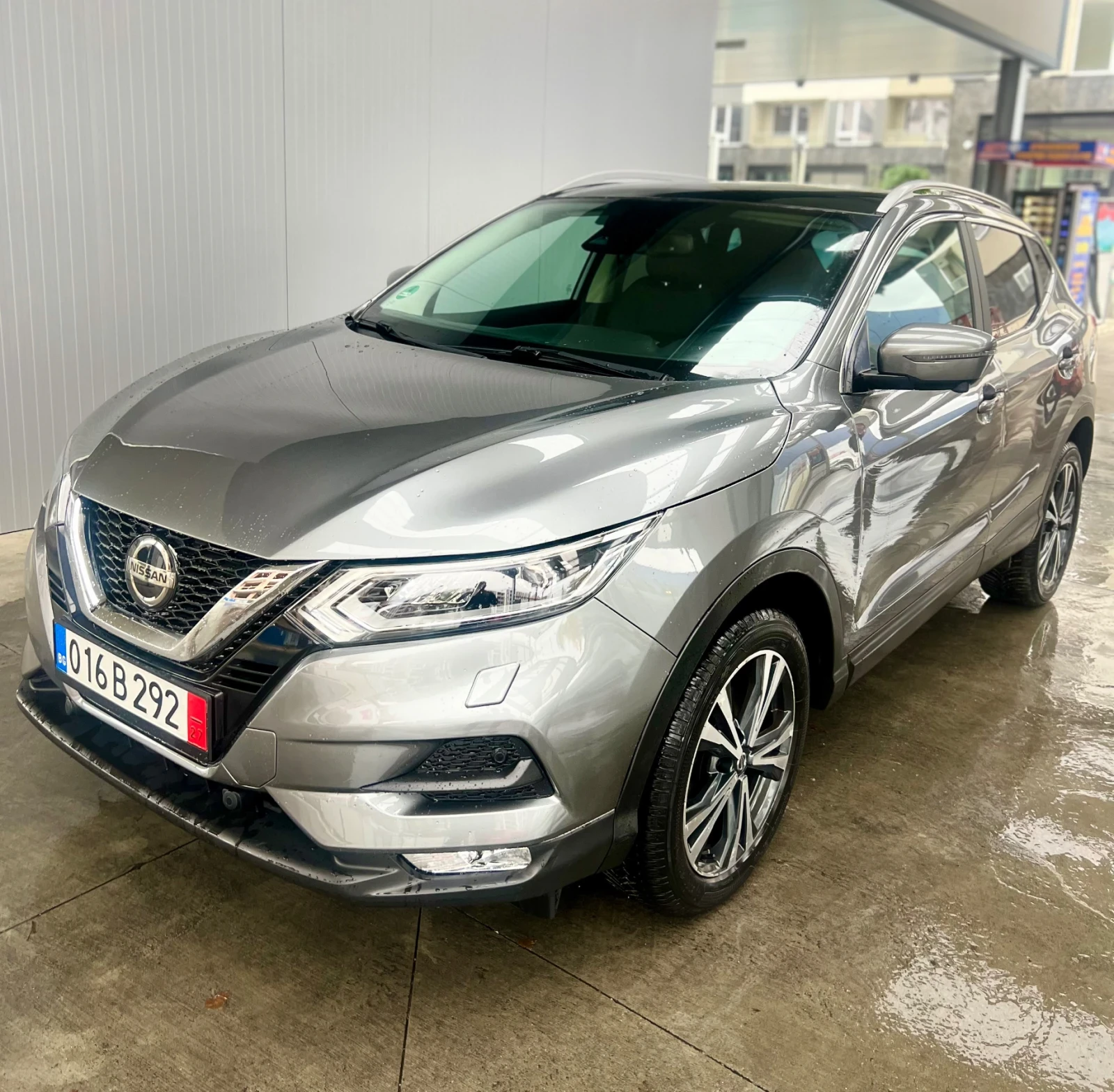 Nissan Qashqai 1.6 фул екстри