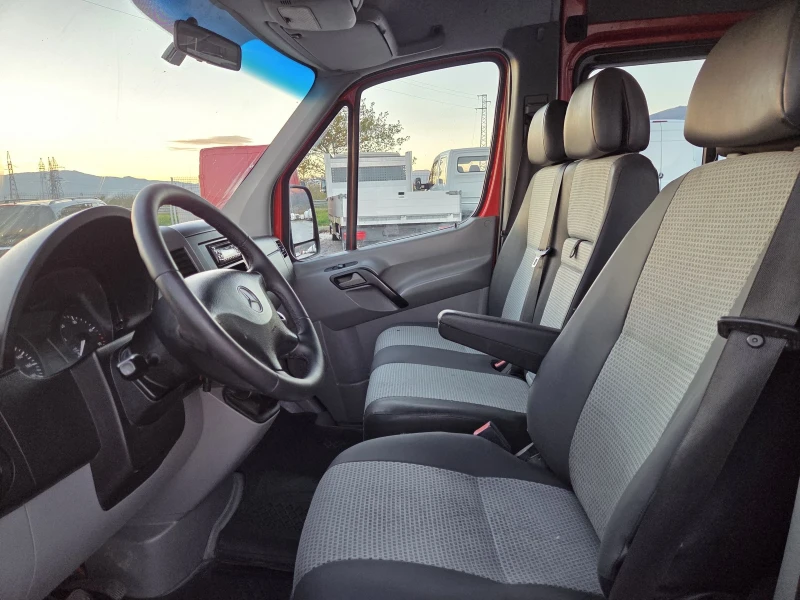 Mercedes-Benz Sprinter 311 CDI, 9 местен, Пътнически, Климатик, Печка, снимка 9 - Бусове и автобуси - 52425667