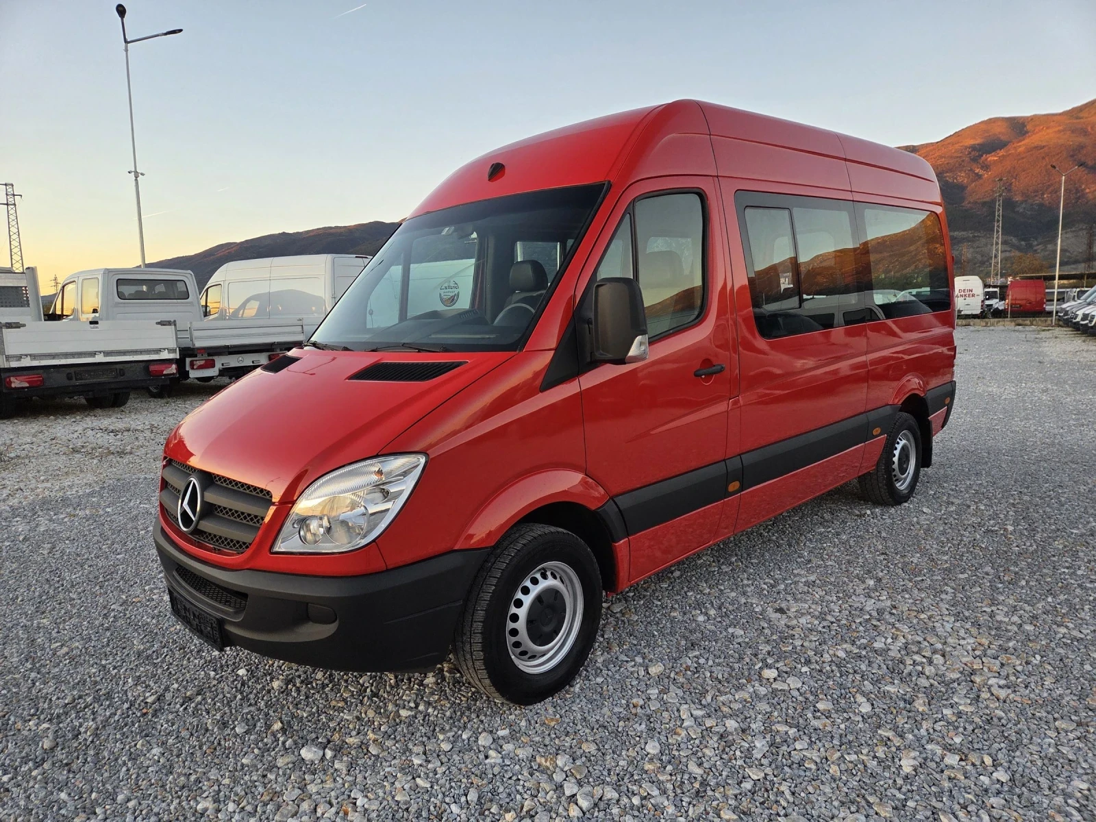 Mercedes-Benz Sprinter 311 CDI, 9 местен, Пътнически, Климатик, Печка, снимка 1