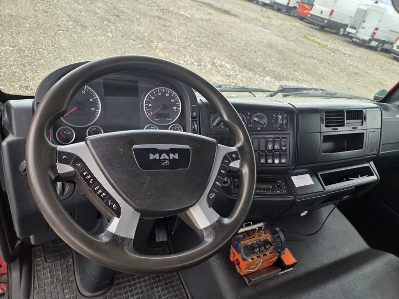 Man Tgl 12.220 КОНТЕИНЕРОВОЗ, снимка 15 - Камиони - 50829884