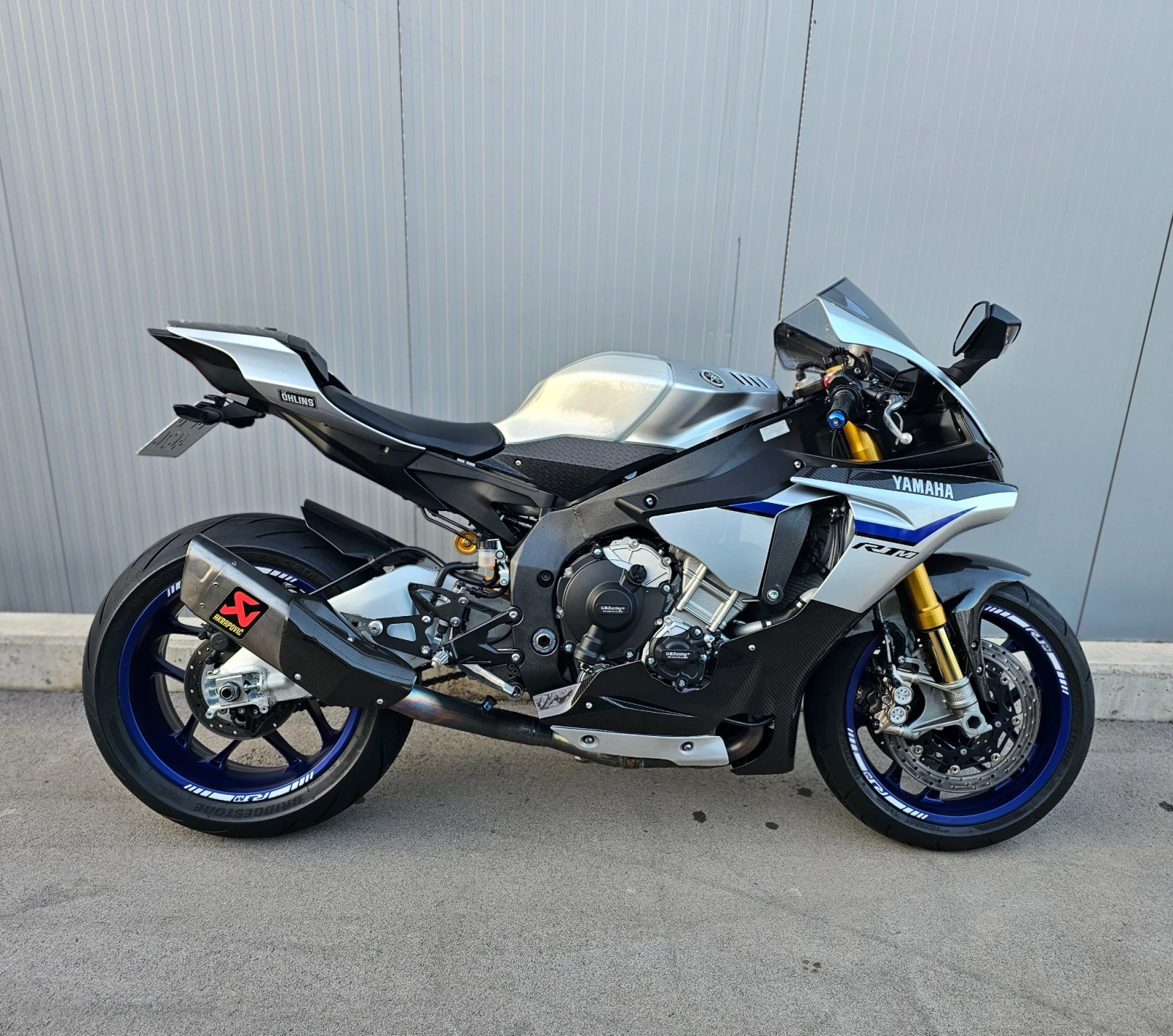 Yamaha YZF-R1 R1M / OHLINS / CARBON / AKRAPOVIC  - изображение 2