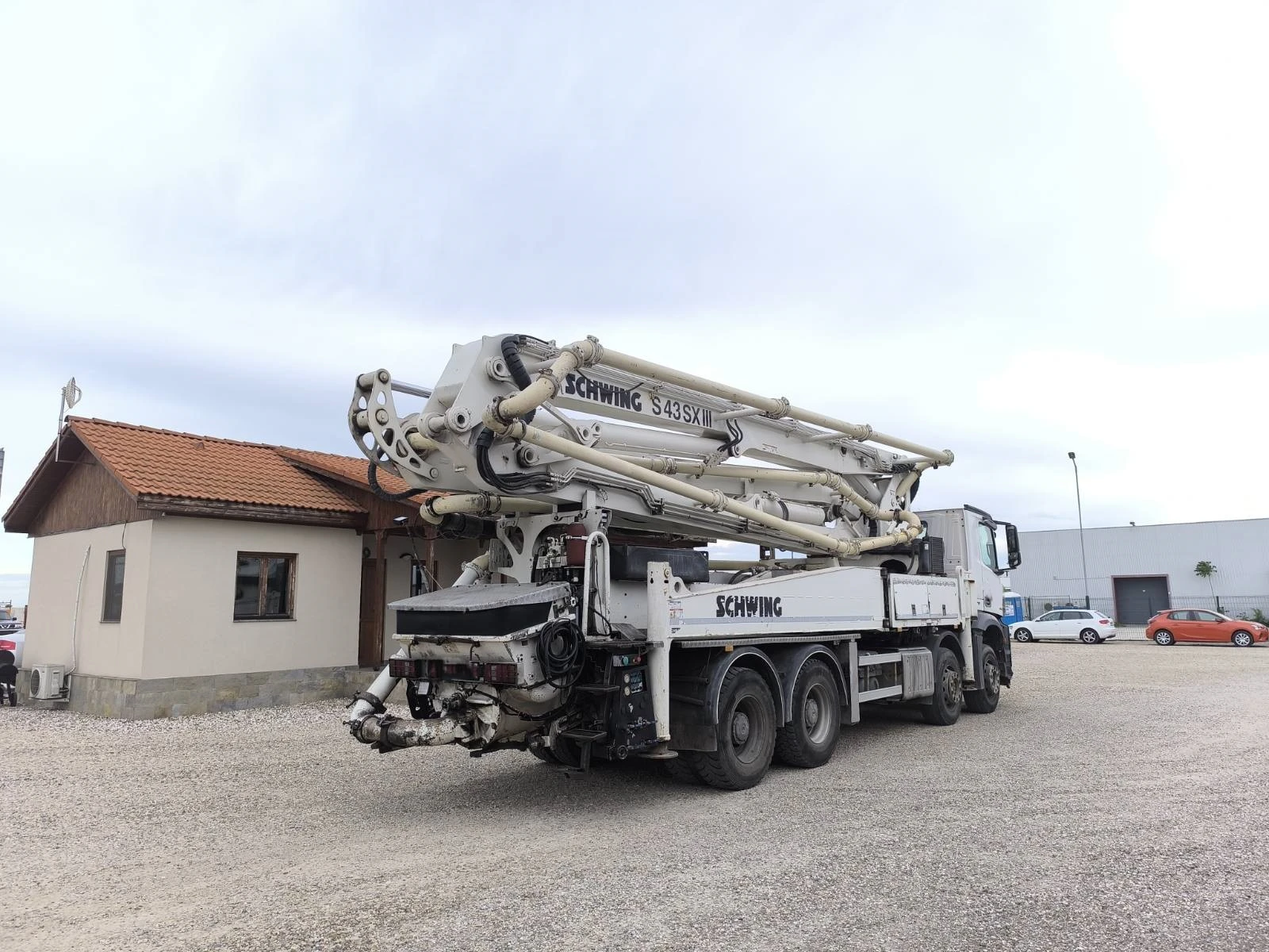 Бетон помпа Mercedes-Benz AROCS 3542 SCHWING S43SX, снимка 6 - Индустриална техника - 54541902