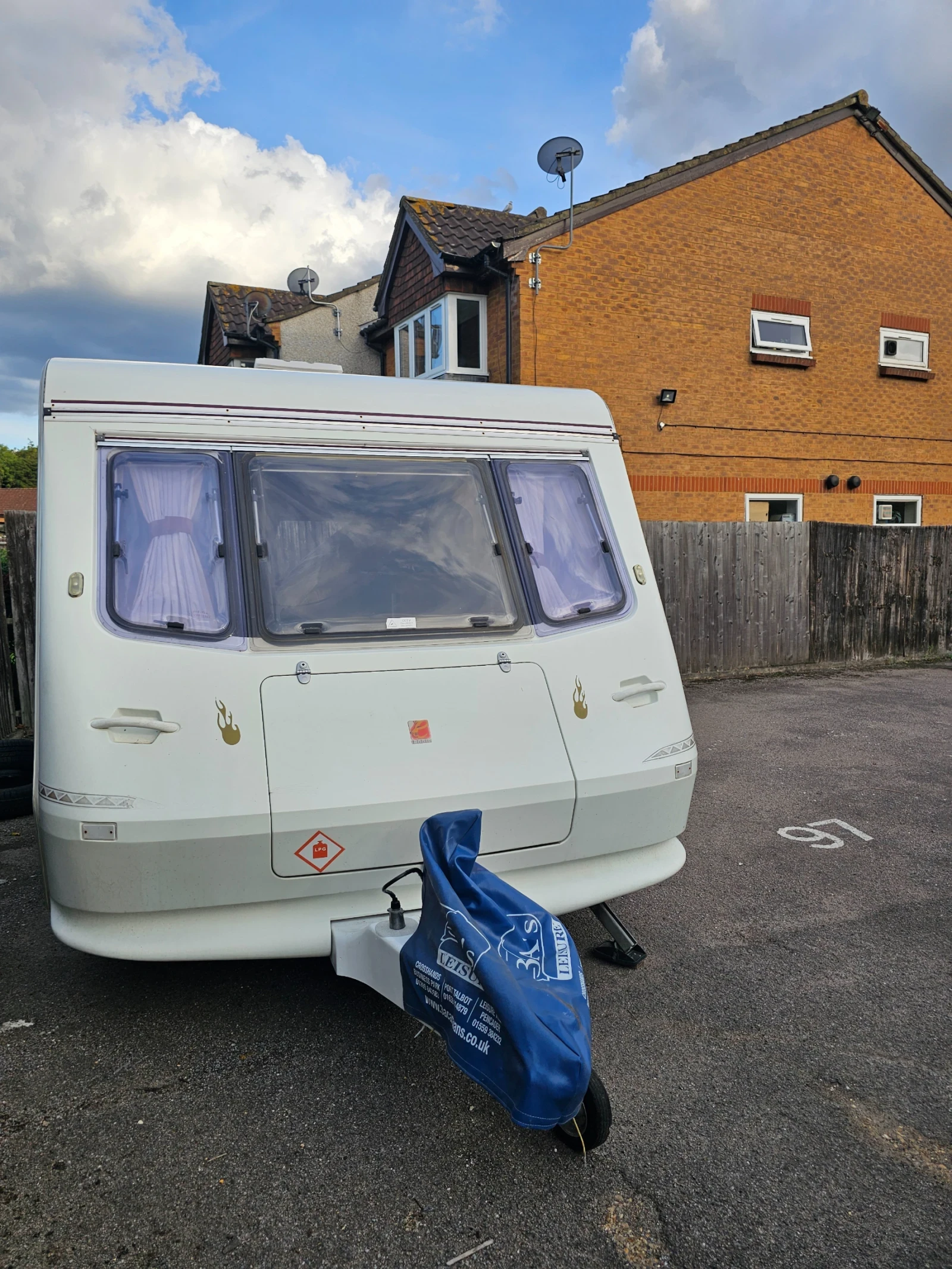 Каравана Eldis Firestorm  - изображение 3