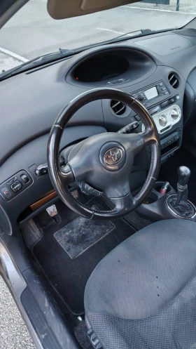 Toyota Yaris 1.4 D, снимка 12