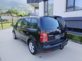 VW Touran 2.0 TDI BMM 6ск 7места Hi-Line Navi, снимка 6