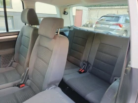 VW Touran 2.0 TDI BMM 6ск 7места Hi-Line Navi, снимка 13